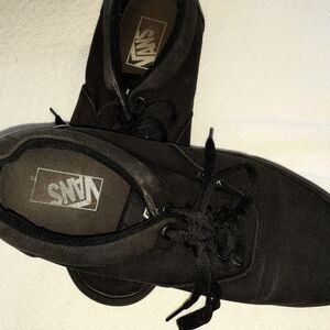 Van's shoes Size 10
